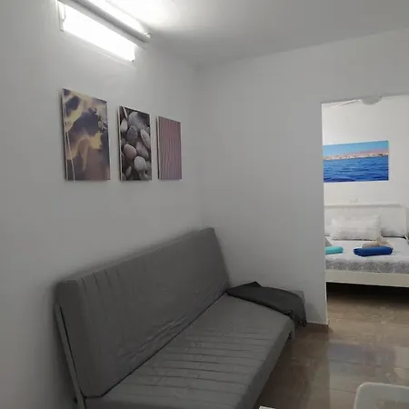 Seagull Estudios Apartamento *