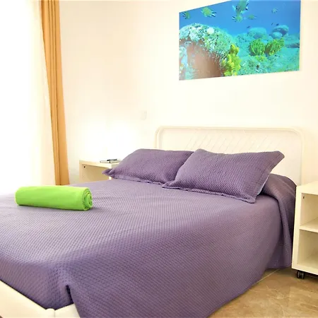 Seagull Estudios Apartment *